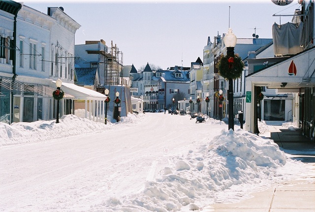 Islands within United States Mackinac Island