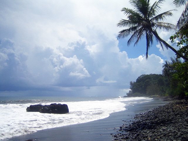 Papenoo black sand beaches