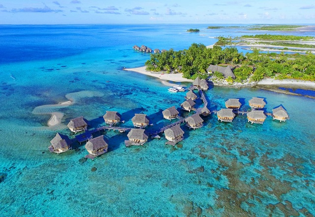 French Polynesian Islands: 14 Isolated Islands and Atolls to Visit