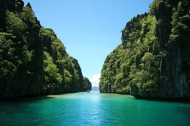 Best Places to Visit in El Nido